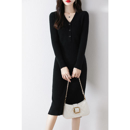 丁摩 半开V领纯羊毛连衣裙女秋冬新款中长款修身打底裙气质紧身羊毛裙5ZF-11227 商品图6