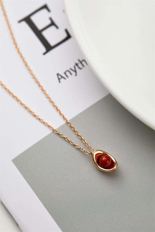 pearl moments珍刻  日富一日 小元宝（南红）项链 商品图5