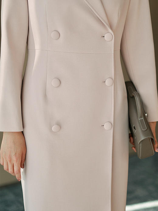 “赫本衣橱”质感通勤 腰带设计 双排扣风衣款 连衣裙 商品图4