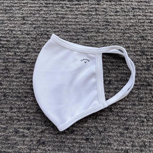 正品卡拉威高尔夫口罩男女同款！只有白色。有两种logo大小区别，logo随机发货。一包三个。只有十几组。 商品图1