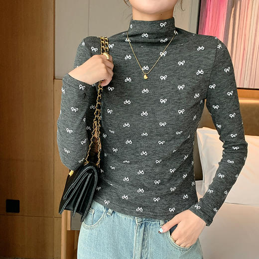 买1送1 半高领洋气女内搭打底衫修身上衣显瘦蝴蝶结碎花长袖 商品图2