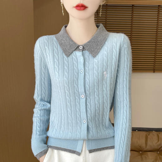 丁摩 撞色POLO领羊毛针织开衫女刺绣扭花宽松大码Polo领长袖毛衣外套5ZF-D409 商品图3