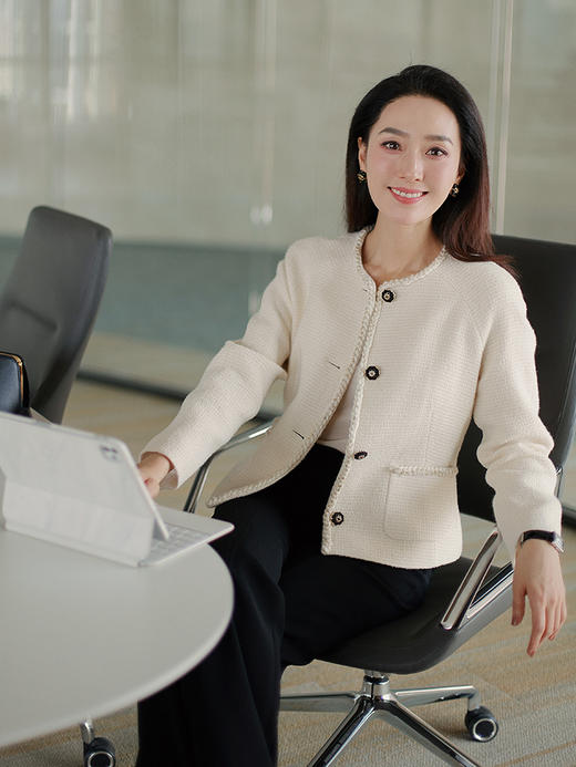 “赫本衣橱”粗花呢简约圆领小香夹克外套 商品图1