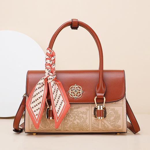丁摩 国风刺绣中年女士包包新款高级感妈妈斜挎手提包女包婆婆礼物5ZF-19557 商品图2