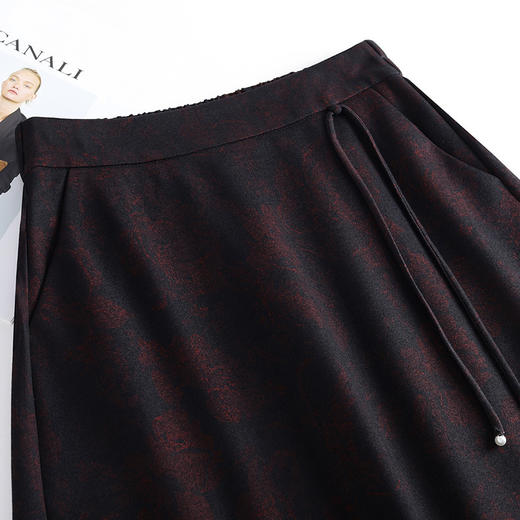 垂感修身印花中长款通勤时尚A字裙MYX8832 商品图3