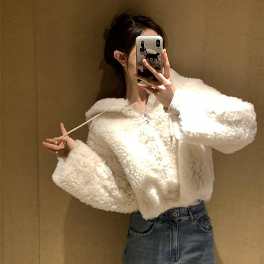 ROMI STUDIO【皮毛一ti】chao耐看柔软奶油白外套 R29W110 商品图0