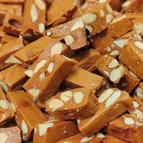 【焦糖海盐杏仁太妃糖】