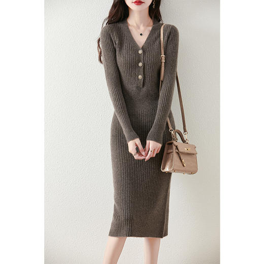 丁摩 半开V领纯羊毛连衣裙女秋冬新款中长款修身打底裙气质紧身羊毛裙5ZF-11227 商品图5