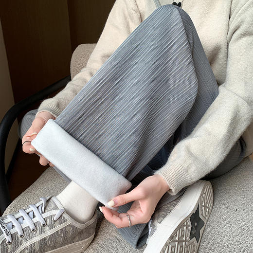 【窄版竖条纹加绒阔腿裤】女秋冬新款宽松显瘦高腰垂感直筒休闲裤长裤 商品图5