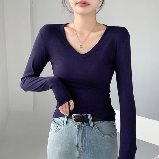 买1送1 严选爱心领内搭外穿设计感上衣白色长袖t恤正肩V领打底衫 商品图7