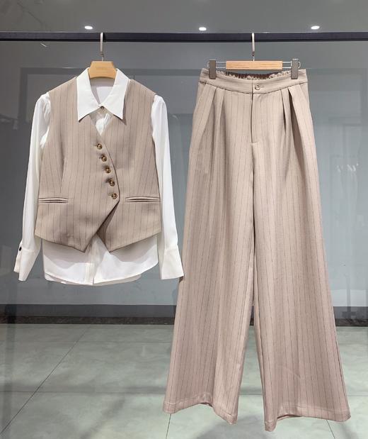 条纹马甲套装 商品图3