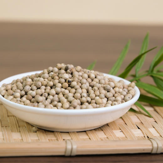 万物本草海南红土地白胡椒 农家自产不熏硫 粒粒精筛 不漂白胡椒粒 商品图1