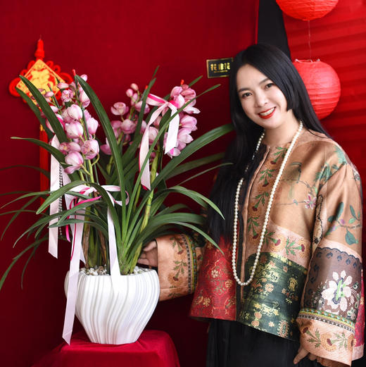 中号粉色大花蕙兰盆栽 商品图1