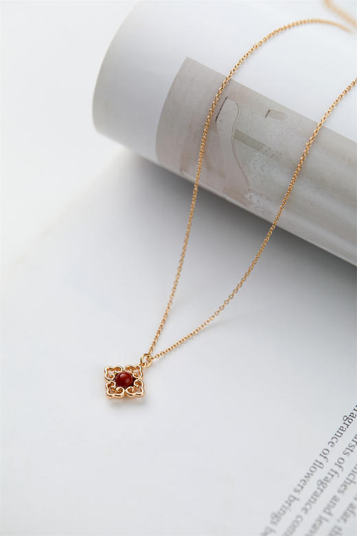 pearl moments珍刻  万事如意 四叶草（南红）项链 商品图4