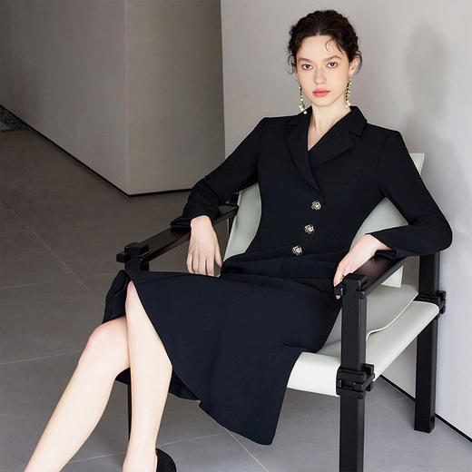 IWY/黑色鱼尾连衣裙新款女春季高级性感裙子西装裙子Q1250 商品图3