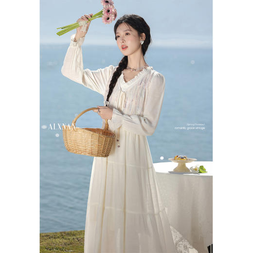 【6折秒杀】鹿向南「蝶婉风清」法式假两件连衣裙L52858 商品图2