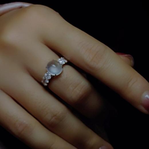 “满目星河”2号18k镶嵌翡翠戒指 商品图6