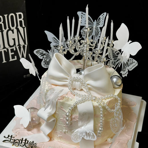 仙女的蝴蝶蛋糕 商品图0