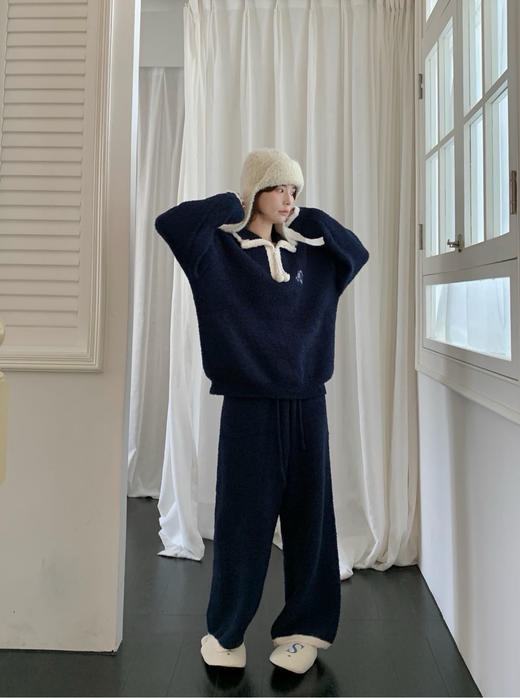 【小熊同款】2025新款睡衣女秋冬加厚翻领高领保暖家居服套装
云感暖融融半边绒 绵密松软 商品图7