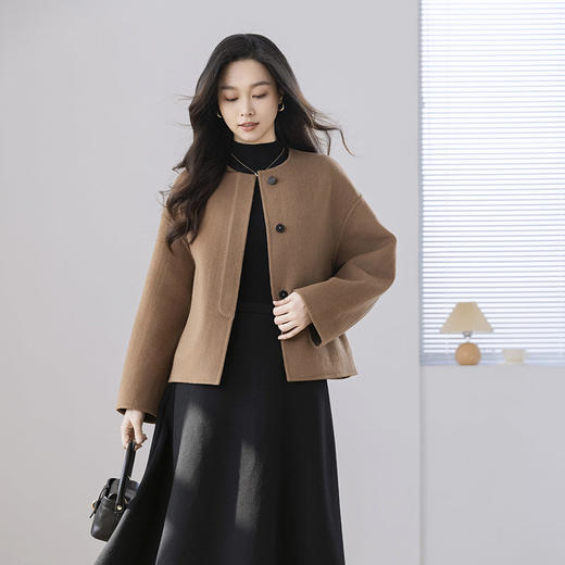 火桐hooton 高定系列 羊绒双拼短款大衣3485 商品图1