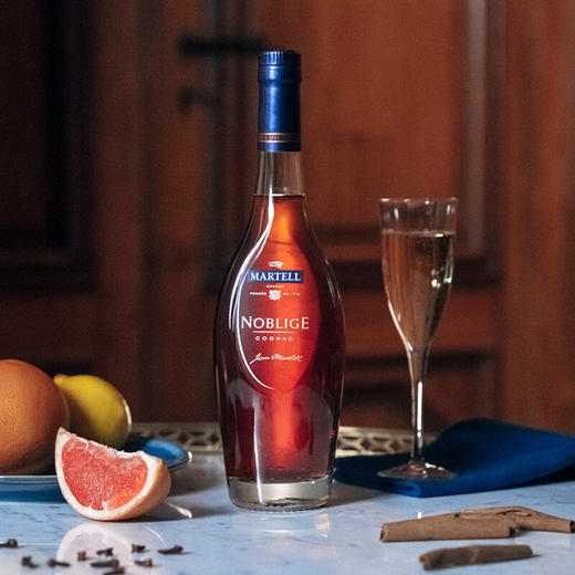 【有税版】马爹利 名仕干邑白兰地350ml 商品图2