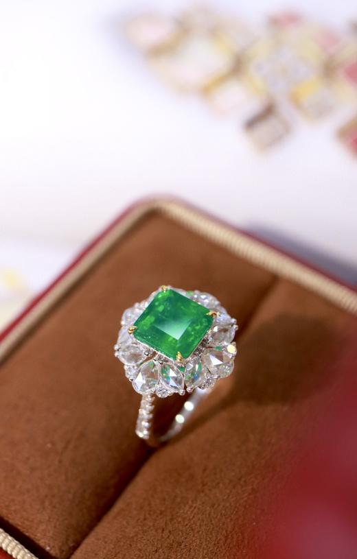 2.22ct刻面祖母绿戒指 商品图0