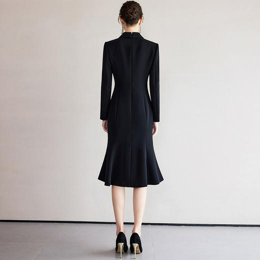 IWY/黑色鱼尾连衣裙新款女春季高级性感裙子西装裙子Q1250 商品图4