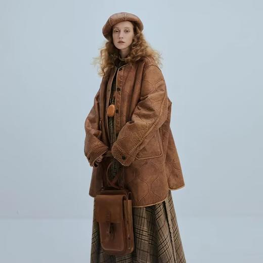 半圆/D22303403/两面穿加绒加厚中长款皮质外套 商品图1