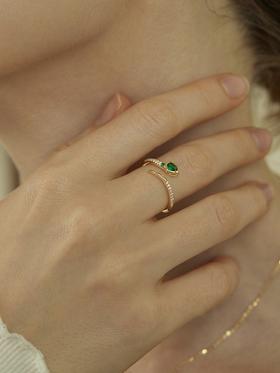 Oflye潮流饰品  祖母绿灵蛇纯银戒指女轻奢高级感开口戒首尾交错设计银饰食指戒