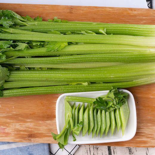 MM 山姆 有机西芹 600g 商品图2