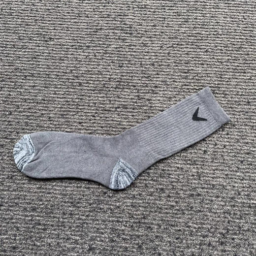 正品卡拉威高尔夫长筒男袜，毛巾底。只有黑色和灰色。均码39-45。五双一组。 商品图3
