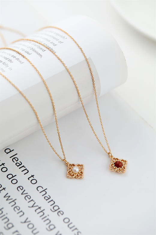 pearl moments珍刻  万事如意 四叶草（南红）项链 商品图2