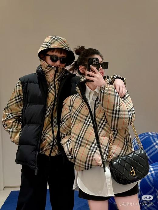 巴宝莉Bur秋冬爆款鹅绒复古战马刺绣女士羽绒服 双面可穿 商品图3