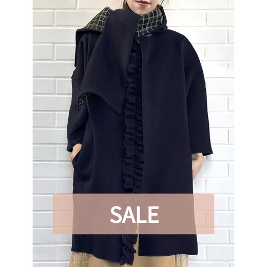 TYNVIE 连围巾木耳边廓形大衣- 藏青色 商品图0