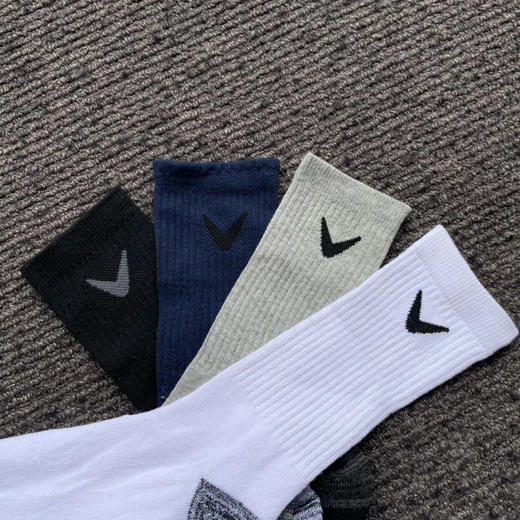 正品卡拉威高尔夫长筒男袜，毛巾底。只有黑色和灰色。均码39-45。五双一组。 商品图1