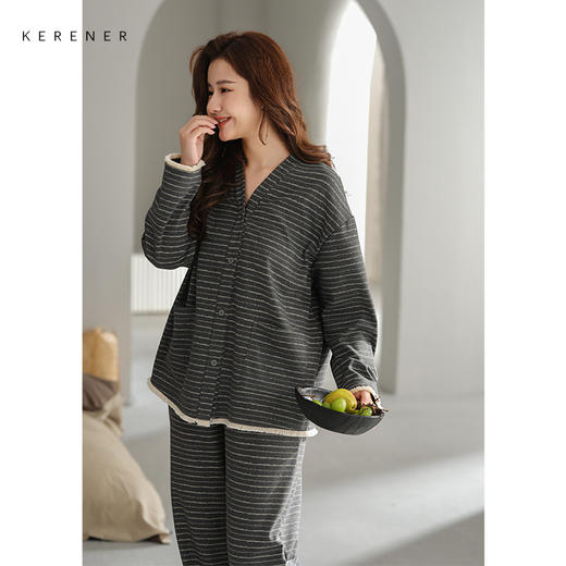 可人儿小众设计师新款奥力绵女士睡衣春秋长袖时尚可外出家居服 商品图3