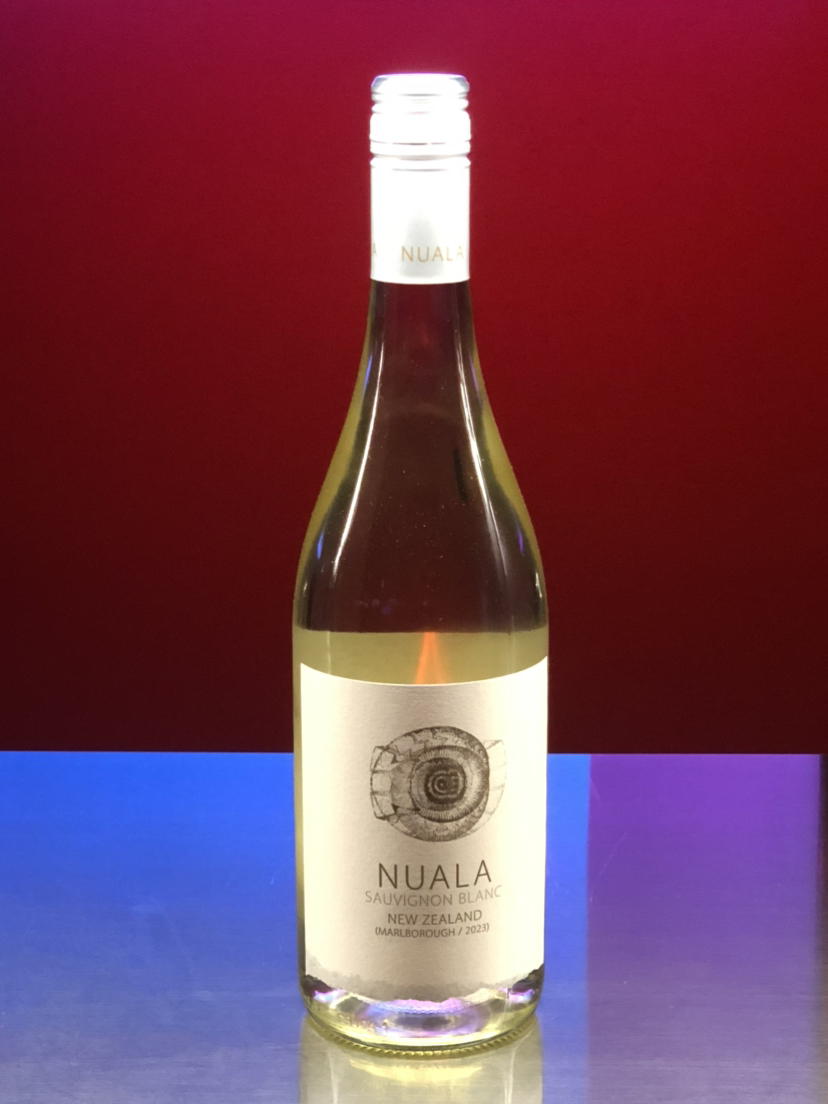 纽埃拉长相思干白葡萄酒