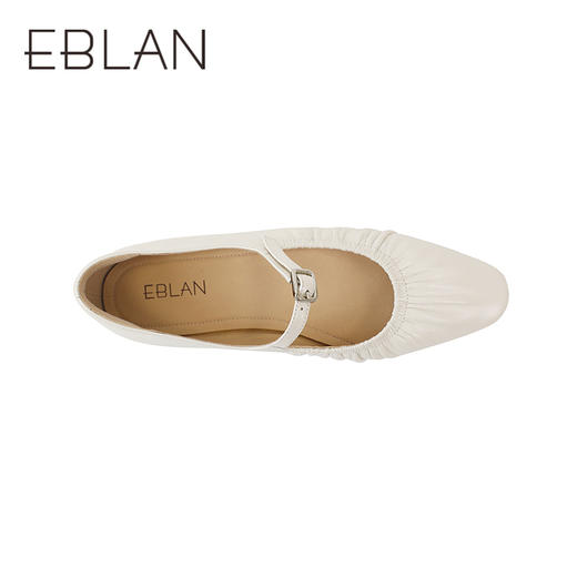 伊伴时尚女鞋B25150802 商品图2