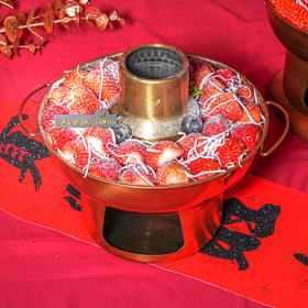 红红火火草莓蛋糕