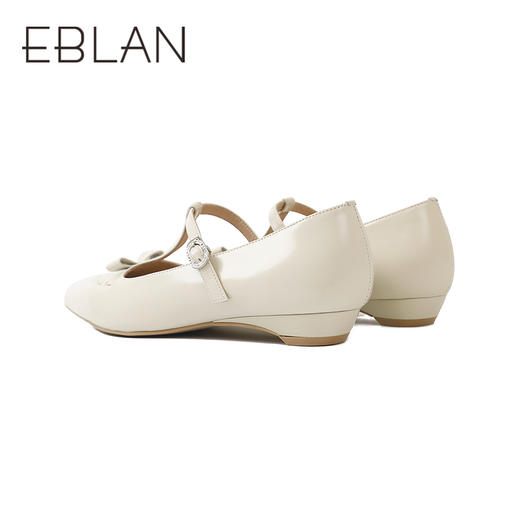 伊伴时尚新款春季女单鞋B25161606 商品图3