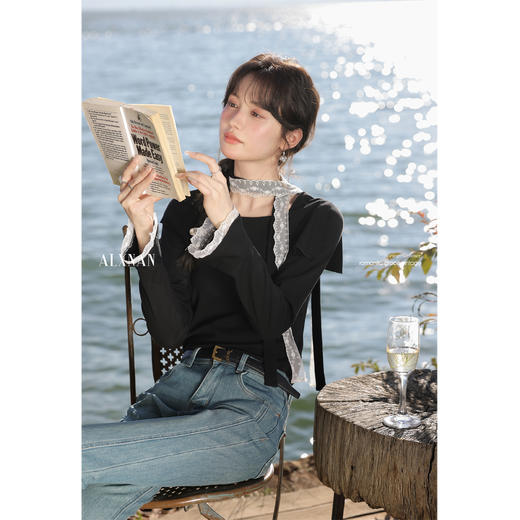 鹿向南「海德公园」蓝色微喇牛仔裤 商品图4