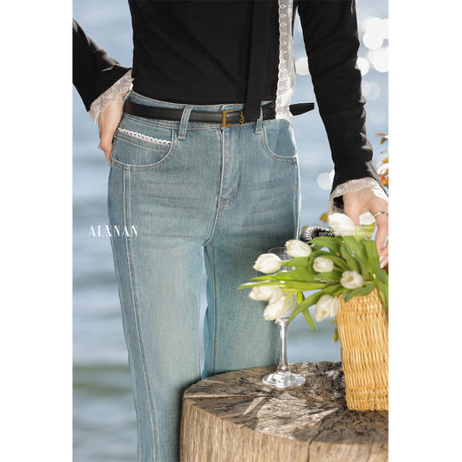 鹿向南「海德公园」蓝色微喇牛仔裤 商品图3