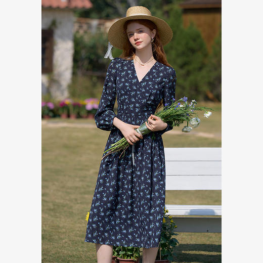 法式浪漫优雅复古圆领碎花裙女收腰长袖连衣裙V0450184 商品图0