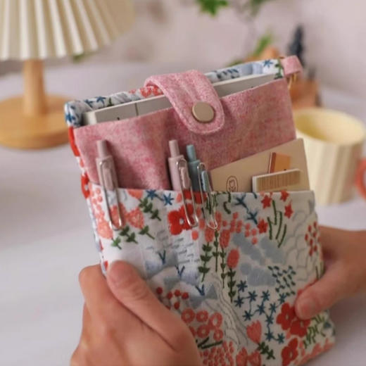 裁缝学苑AQ414笔袋笔记本二合一收纳包纸样新款单肩手机包A5书本收纳袋样板 商品图5