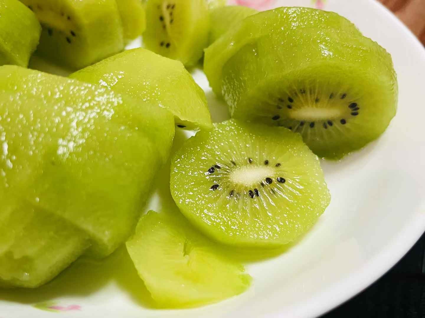 国产即食绿猕猴桃绿奇 一件4斤装18-20个 美味不用等硬果即食 VC满满