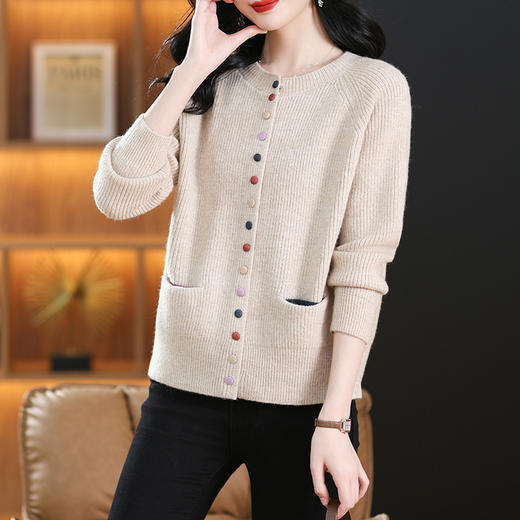 CC-17-67103春季新款女士小个子针织衫开衫上衣复古条纹毛衣外套圆领口袋 商品图3