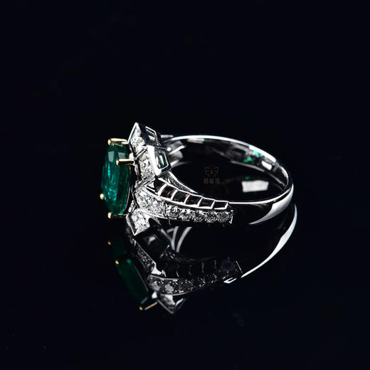 【春意盎然】祖母绿镶钻戒-CB12409065 商品图3