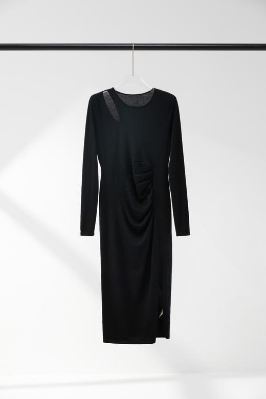 孤品 | 100羊绒肩部造型小礼服裙L码 商品图2