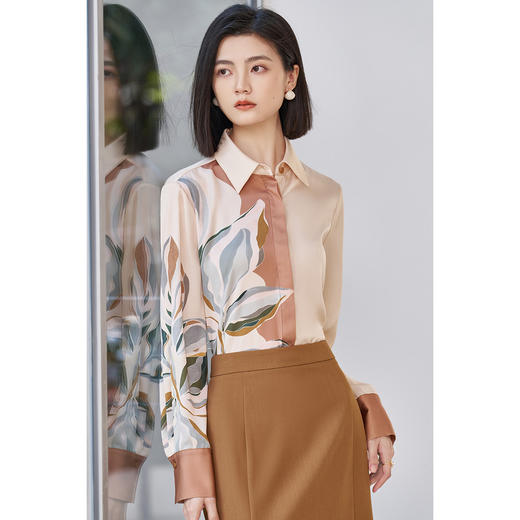 【通勤衬衫】2026春季时尚职业OL印花翻领百搭衬衣5085 商品图0