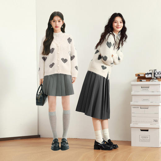【严选】诗凡黎爱心珠片提花针织开衫2025春新款时髦洋气宽松百搭羊毛外套7FC131531 商品图1